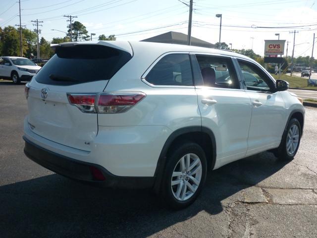 used 2015 Toyota Highlander car, priced at $16,995
