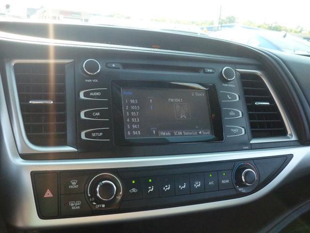 used 2015 Toyota Highlander car, priced at $16,995