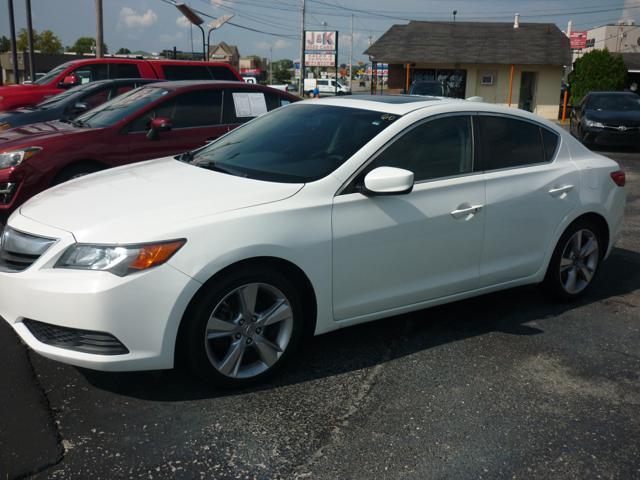 used 2014 Acura ILX car, priced at $11,995