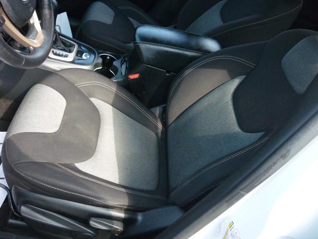 used 2016 Jeep Cherokee car, priced at $12,995