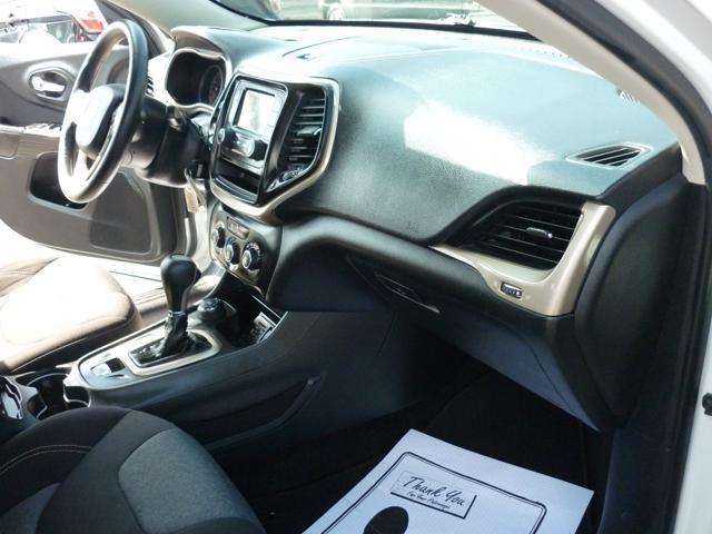 used 2016 Jeep Cherokee car, priced at $12,995