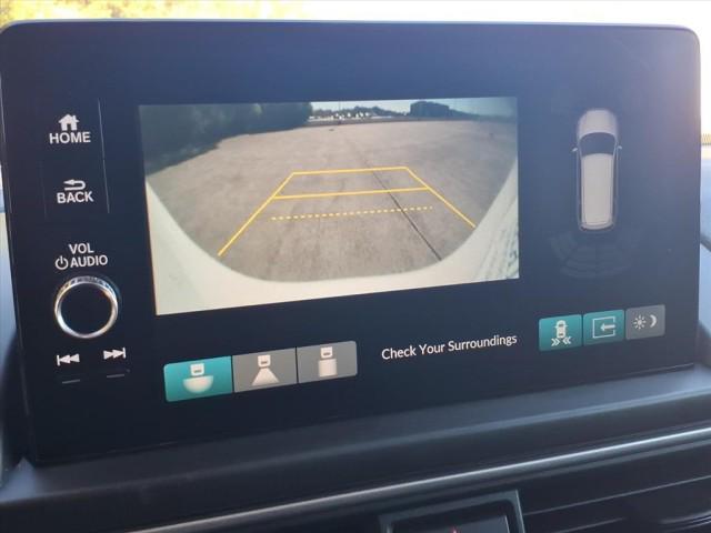 used 2024 Honda Pilot car, priced at $35,491