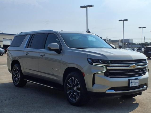 used 2021 Chevrolet Suburban car, priced at $38,995