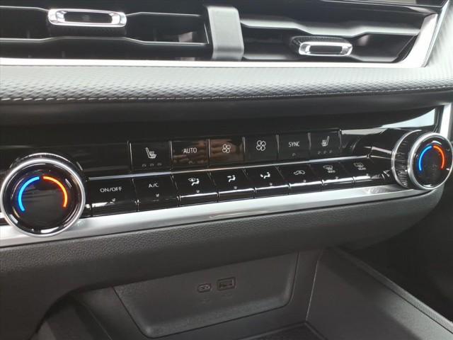 new 2026 Chevrolet Equinox car, priced at $31,640