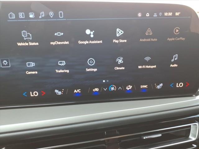 new 2026 Chevrolet Traverse car, priced at $40,695