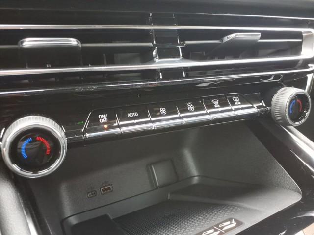 new 2026 Chevrolet Traverse car, priced at $40,695