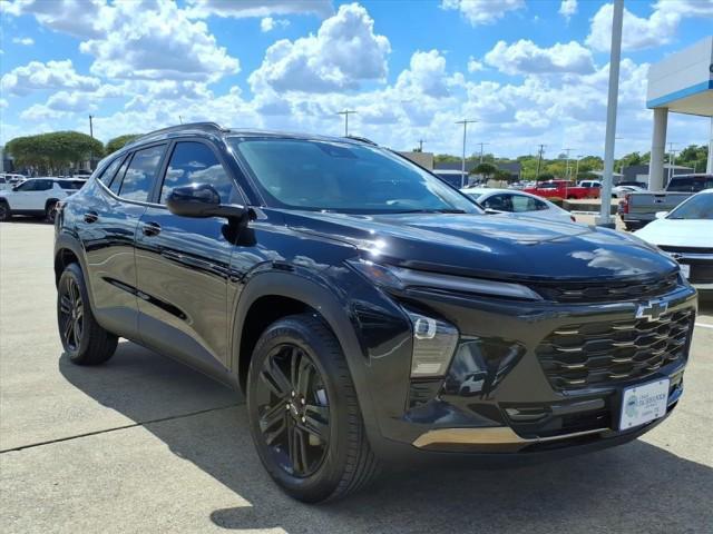 new 2025 Chevrolet Trax car, priced at $26,955