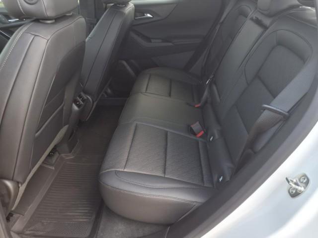 new 2026 Chevrolet Equinox car, priced at $32,990