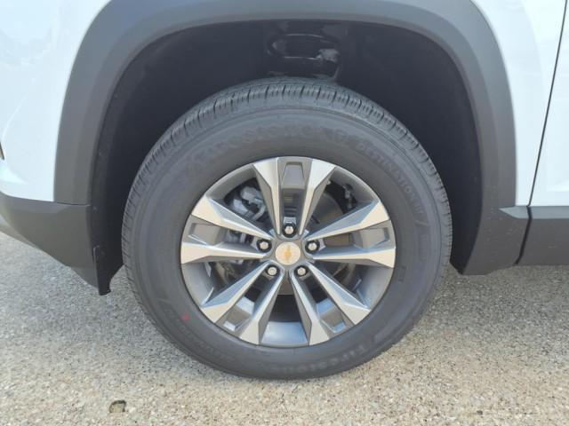 new 2026 Chevrolet Equinox car, priced at $32,990