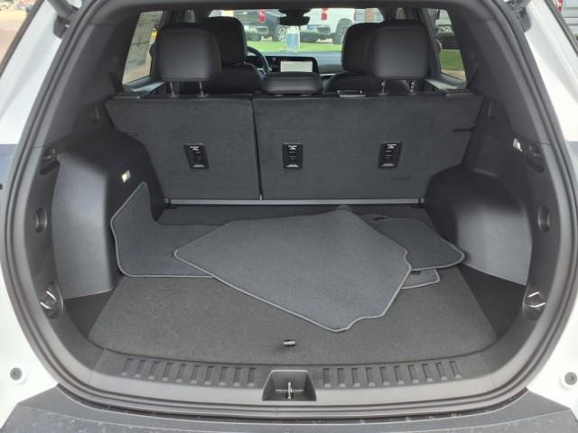 new 2026 Chevrolet Equinox car, priced at $32,990