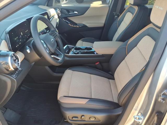 new 2026 Chevrolet Equinox car, priced at $39,290