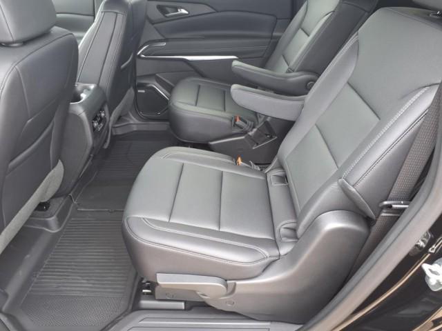 new 2025 Chevrolet Traverse car, priced at $50,480