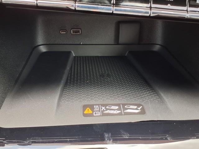 new 2025 Chevrolet Traverse car, priced at $50,480