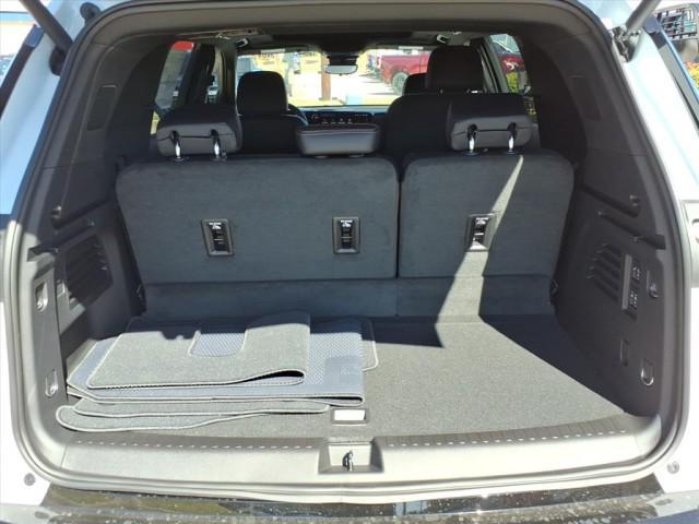 new 2026 Chevrolet Traverse car, priced at $57,990