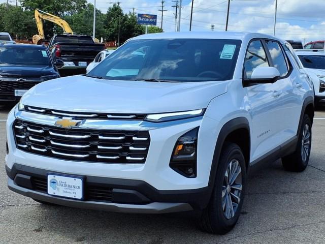 new 2026 Chevrolet Equinox car, priced at $32,990
