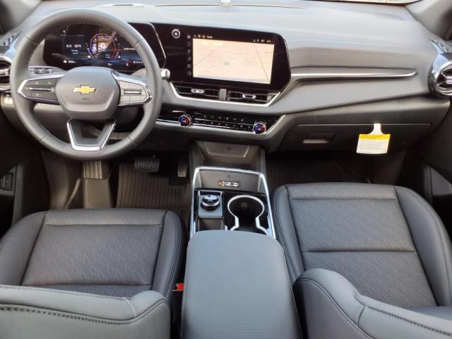 new 2026 Chevrolet Equinox car, priced at $32,990