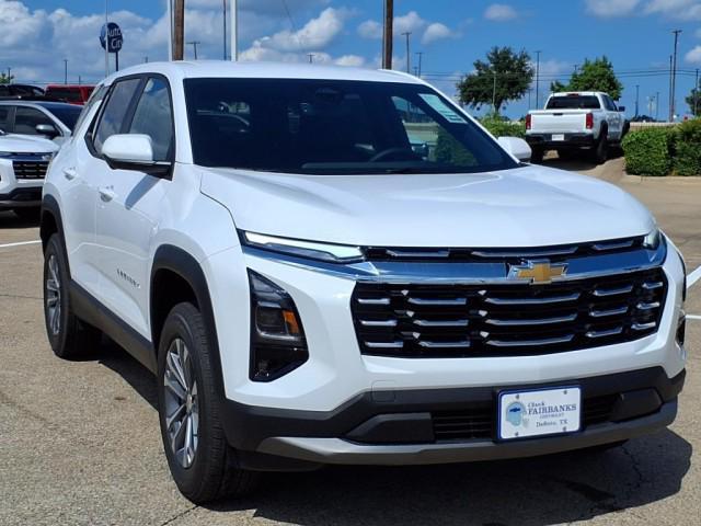 new 2026 Chevrolet Equinox car, priced at $32,990