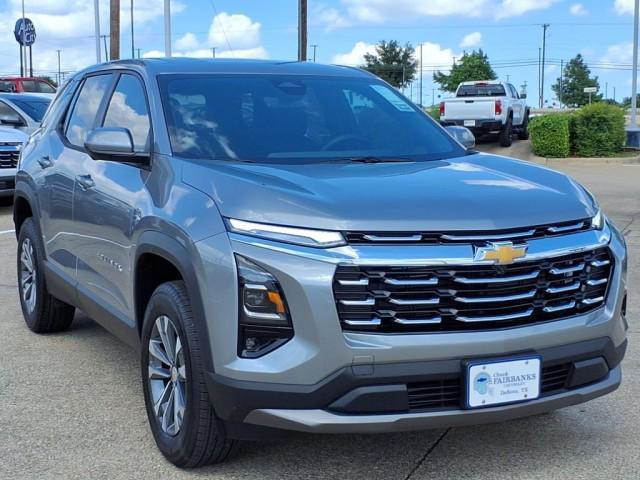 new 2026 Chevrolet Equinox car, priced at $32,990