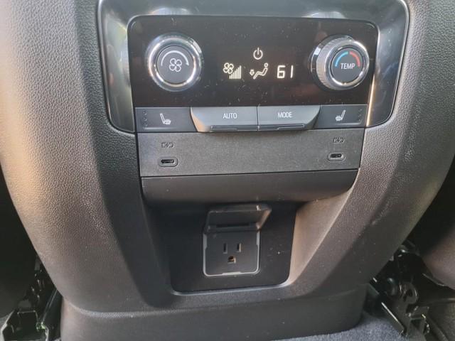 new 2025 Chevrolet Suburban car, priced at $75,760