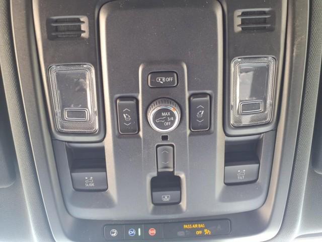 new 2025 Chevrolet Suburban car, priced at $75,760