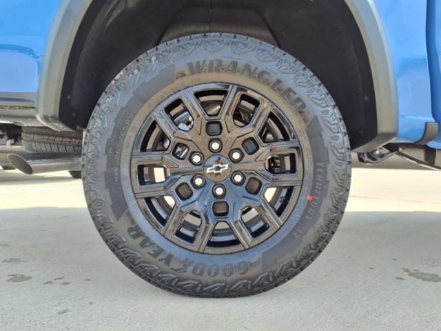 new 2025 Chevrolet Colorado car, priced at $44,970