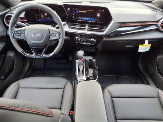 new 2025 Chevrolet Trax car, priced at $28,380