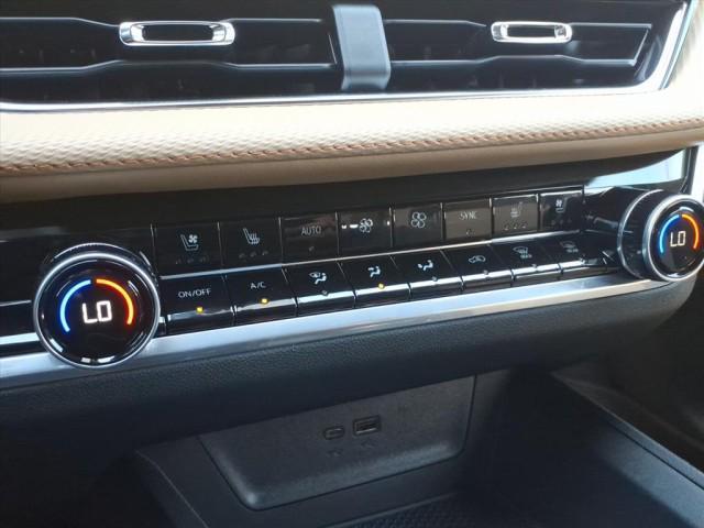 new 2026 Chevrolet Equinox car, priced at $40,285