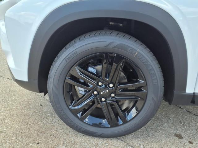 new 2025 Chevrolet Trax car, priced at $26,690