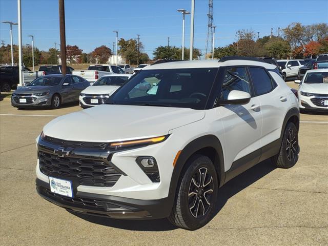 new 2025 Chevrolet TrailBlazer car, priced at $30,726