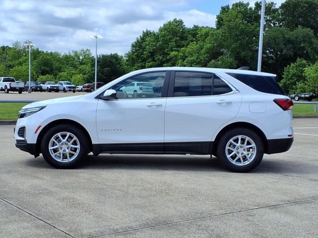 used 2024 Chevrolet Equinox car, priced at $25,381