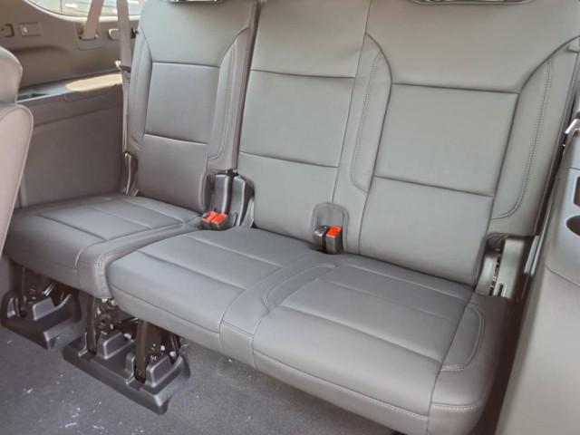 new 2025 Chevrolet Suburban car, priced at $71,840