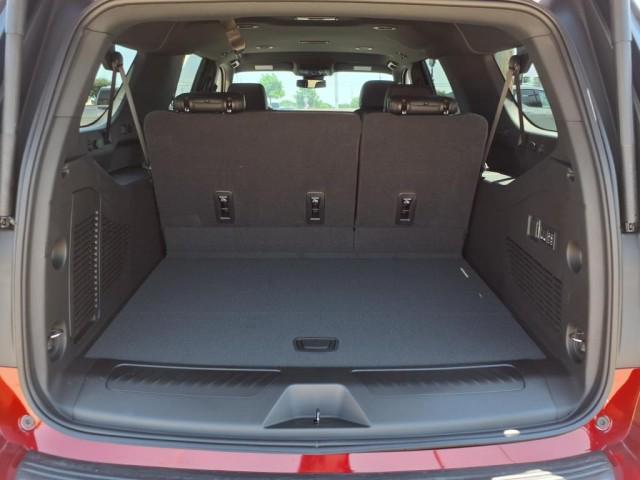 new 2025 Chevrolet Suburban car, priced at $71,840