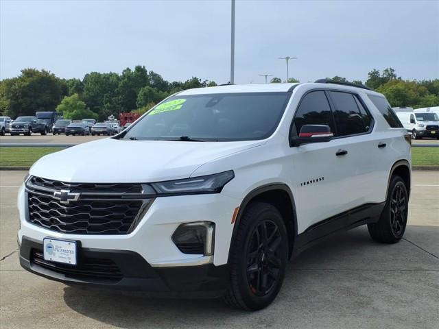 used 2022 Chevrolet Traverse car, priced at $27,499