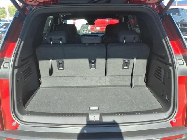 new 2026 Chevrolet Traverse car, priced at $44,700