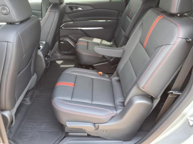 new 2025 Chevrolet Traverse car, priced at $55,595