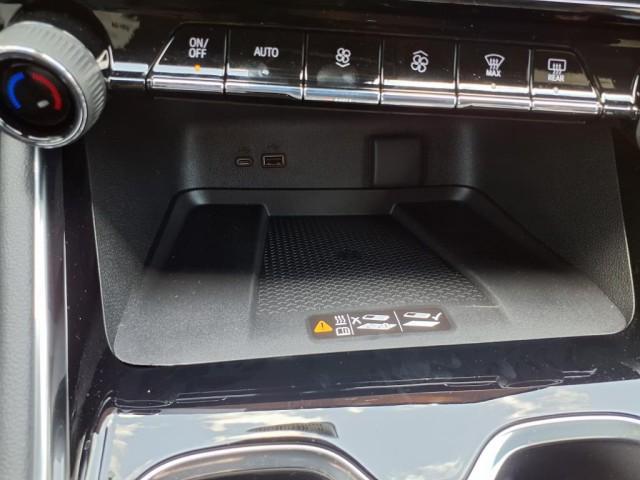 new 2025 Chevrolet Traverse car, priced at $55,595