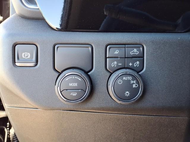 new 2025 Chevrolet Silverado 1500 car, priced at $54,600