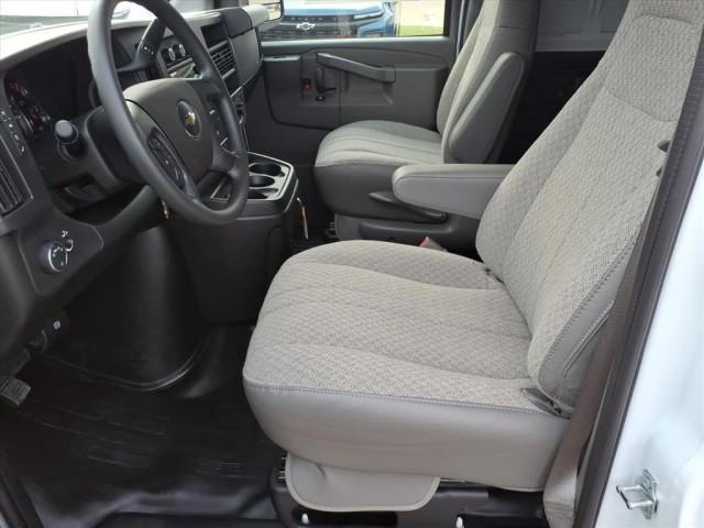 new 2025 Chevrolet Express 3500 car, priced at $50,905