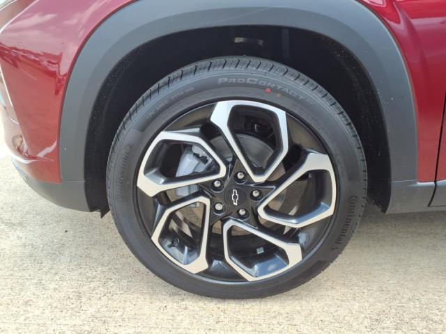new 2025 Chevrolet Trax car, priced at $27,585