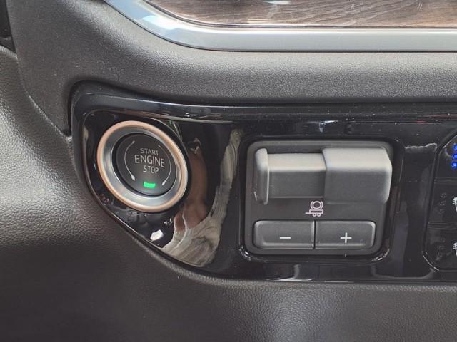 new 2025 Chevrolet Silverado 1500 car, priced at $70,530
