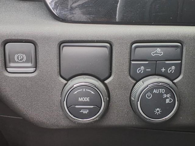used 2022 Chevrolet Silverado 1500 car, priced at $37,991