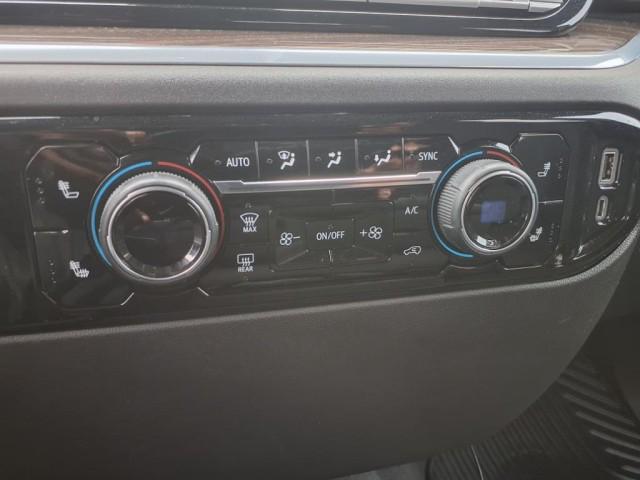 used 2022 Chevrolet Silverado 1500 car, priced at $37,991