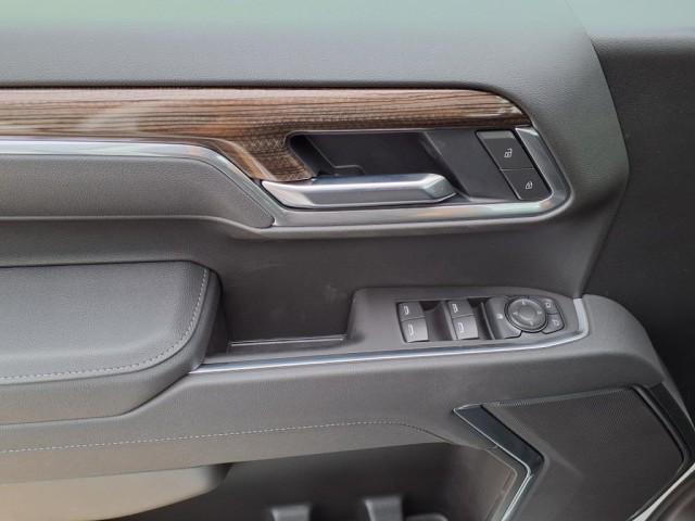 new 2025 Chevrolet Silverado 1500 car, priced at $54,600