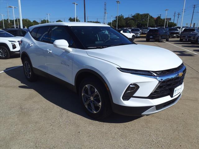 new 2025 Chevrolet Blazer car, priced at $37,485