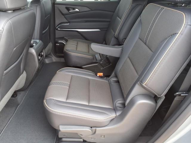 new 2025 Chevrolet Traverse car, priced at $56,795