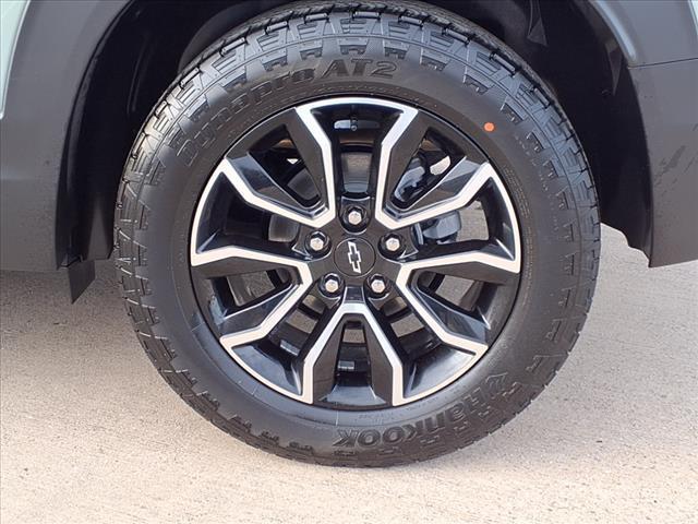 new 2025 Chevrolet TrailBlazer car, priced at $31,580