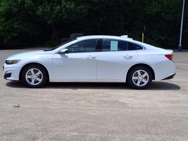 used 2023 Chevrolet Malibu car, priced at $18,991