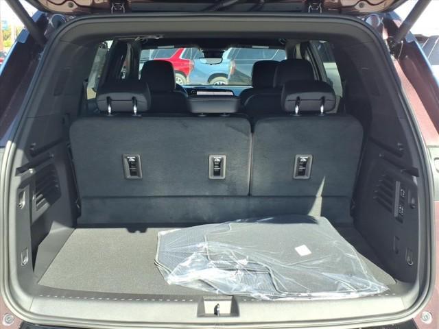new 2026 Chevrolet Traverse car, priced at $56,995