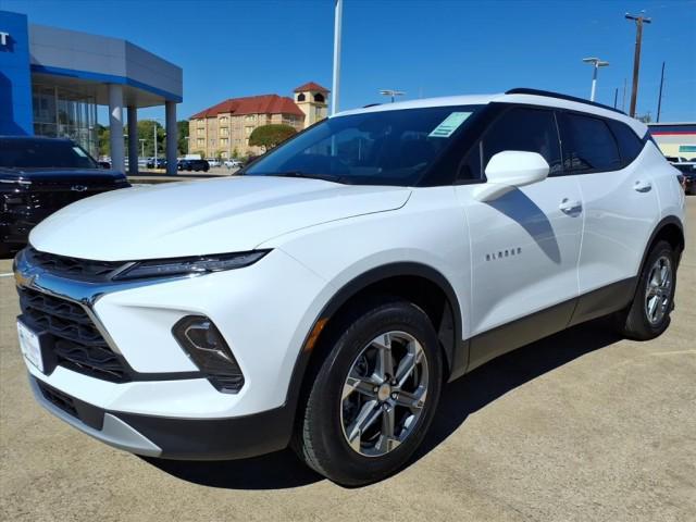 new 2026 Chevrolet Blazer car, priced at $37,320