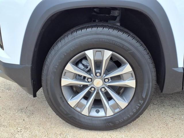 new 2026 Chevrolet Equinox car, priced at $33,690